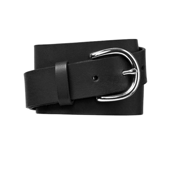 NWT GAP Classic leather belt cow leather SIZE SMALL - Picture 1 of 8